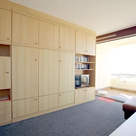 Gmelinstrasse 5 B, Whg C2, By De Wyk Appartement