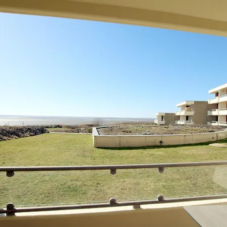 Gmelinstrasse 5 B, Whg C2, By De Wyk アパート *